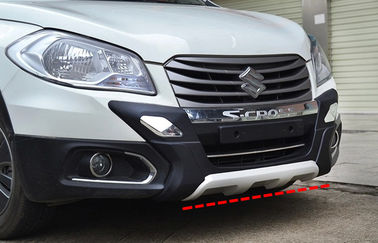 中国 SuzukiのS十字2014のブロー形成の前部車の豊富な監視およびリヤ バンパーは守ります サプライヤー