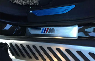 中国 BMW 新しい X6 E71 2015 の照らされたドアの土台の通用口の損傷の版のステンレス鋼の土台 サプライヤー