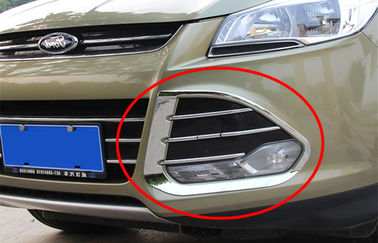 中国 2013年のフォード・クーガの脱出のためのクロム染料で染められた前部霧ランプの斜面およびリヤ バンパー ライト鋳造物 サプライヤー