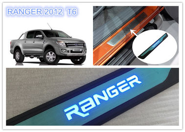 中国 Ford Ranger T6 2012年- 2015の照らされたドアの土台LEDの軽い通用口の土台の損傷の版 サプライヤー