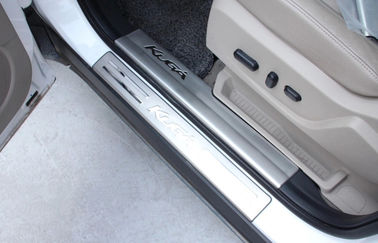 中国 フォードの脱出Kuga 2013のステンレス鋼のドアの土台の版の、内部及び外の通用口のペダル サプライヤー