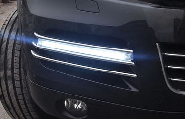 中国 耐久 VW Touareg のための 2011 年の LED の昼間の連続したランプは捧げました サプライヤー