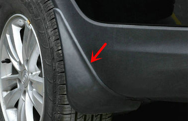 中国 耐久のプラスチック車のしぶき監視は、KIA SportageR の 2010 年の泥しぶき監視をはためかします サプライヤー