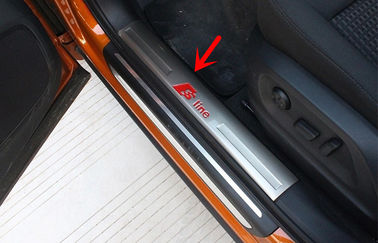 中国 Audi 2012のQ3によって照らされる内部ドアの土台の版、車のドアのペダル サプライヤー