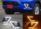 Hilux昼間の走行灯が付いている2016の2017の新しいRevoの自動車部品LEDの霧ランプ サプライヤー