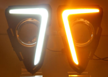 中国 黄色いターンランプ LED昼間走行灯 1.5 kgs TOYOTA RAV4 2016 2017 サプライヤー