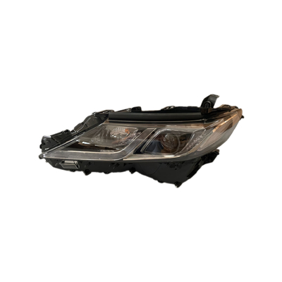 良い価格 8115006E20 Toyota Camry Front And Rear Lamp White/Chrome/Black Part Number 8158133330 オンライン
